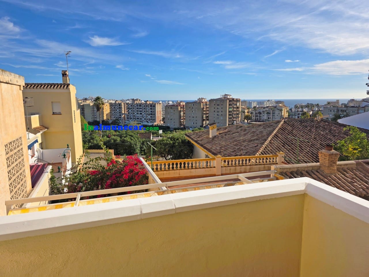 3 slaapkamer Rijtjeshuis te koop in Almunecar - € 310.000 (Ref: 9415674)