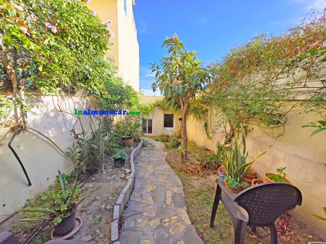 3 slaapkamer Rijtjeshuis te koop in Almunecar - € 310.000 (Ref: 9415674)