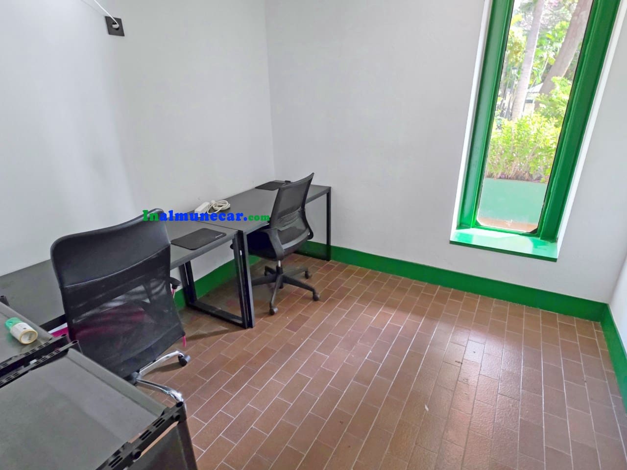 Kommersiell till salu i Almunecar - 289 000 € (Ref: 9433196)