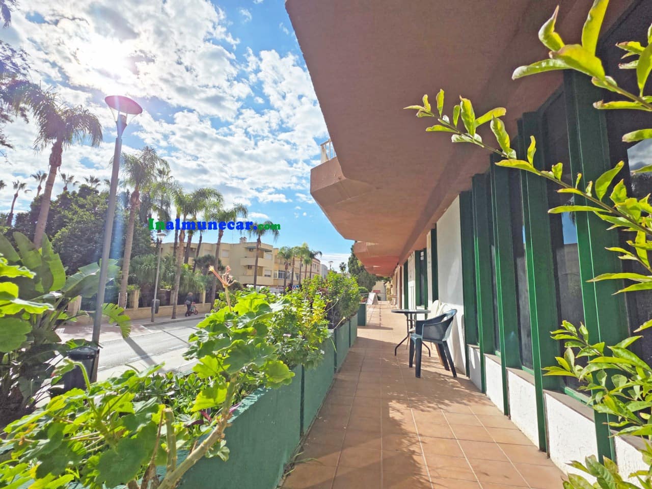 Kommersiell till salu i Almunecar - 289 000 € (Ref: 9433196)