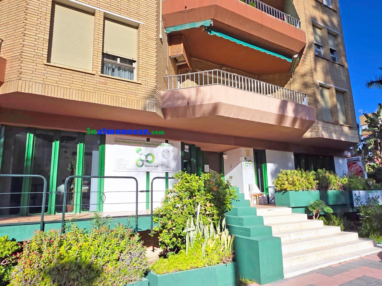 Kommersiell till salu i Almunecar - 289 000 € (Ref: 9433196)