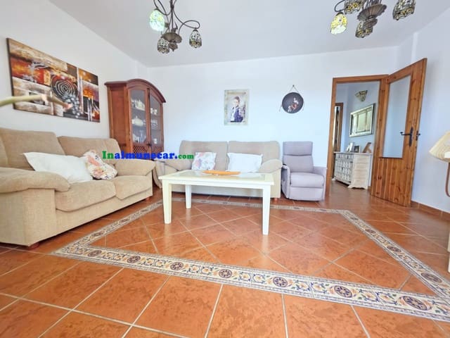 3 slaapkamer Rijtjeshuis te koop in Almuñécar met zwembad garage - € 295.000 (Ref: 9450418)