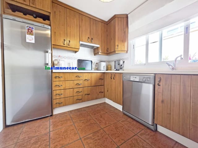 3 slaapkamer Rijtjeshuis te koop in Almuñécar met zwembad garage - € 295.000 (Ref: 9450418)