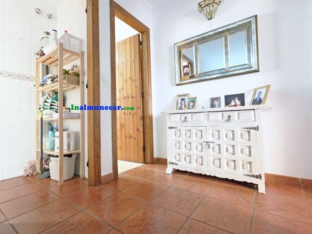 3 slaapkamer Rijtjeshuis te koop in Almuñécar met zwembad garage - € 295.000 (Ref: 9450418)