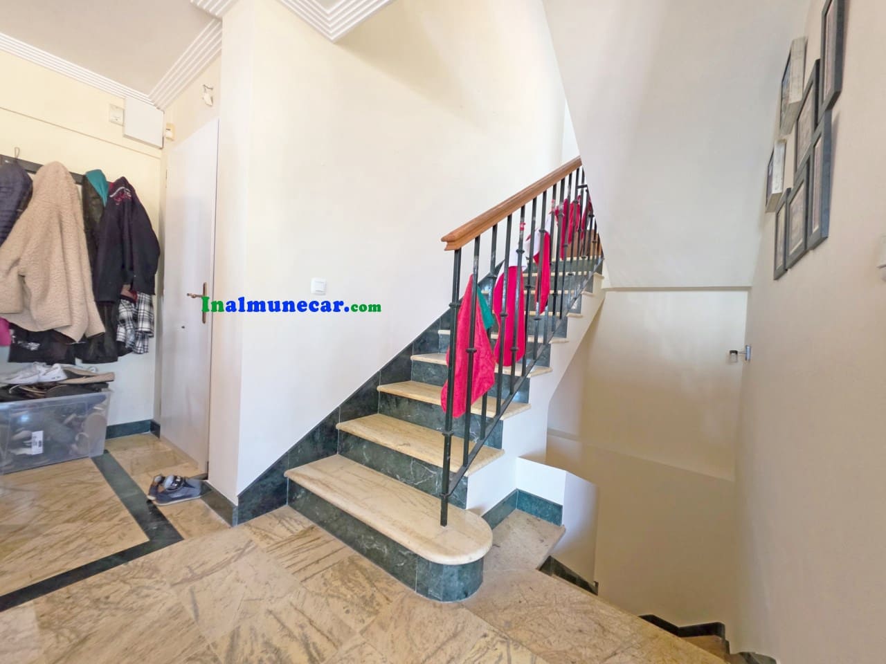 4 sovrum Radhus till salu i Almunecar med pool garage - 395 000 € (Ref: 9450419)