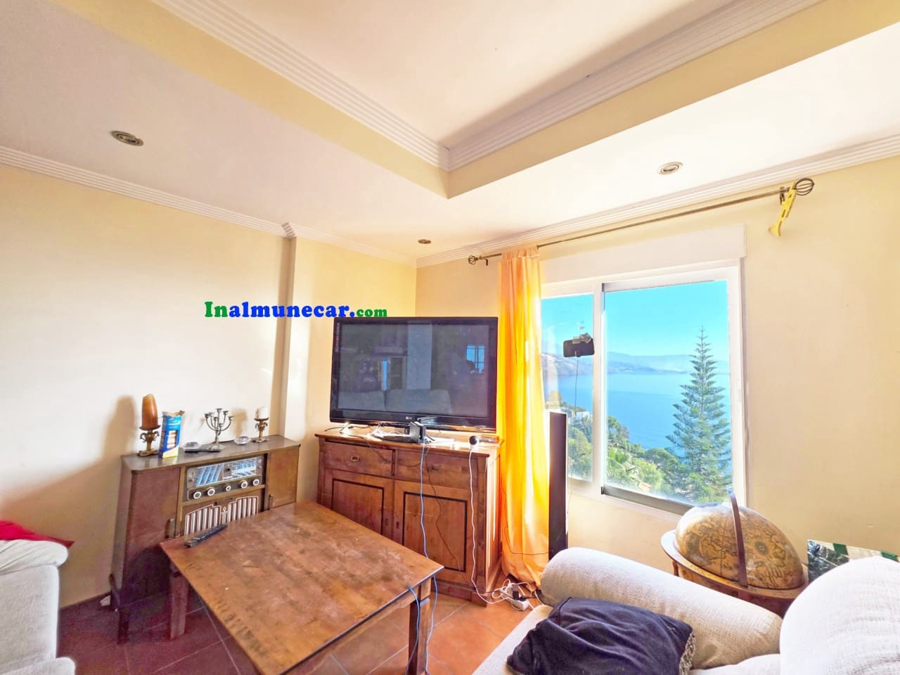 4 sovrum Radhus till salu i Almunecar med pool garage - 395 000 € (Ref: 9450419)