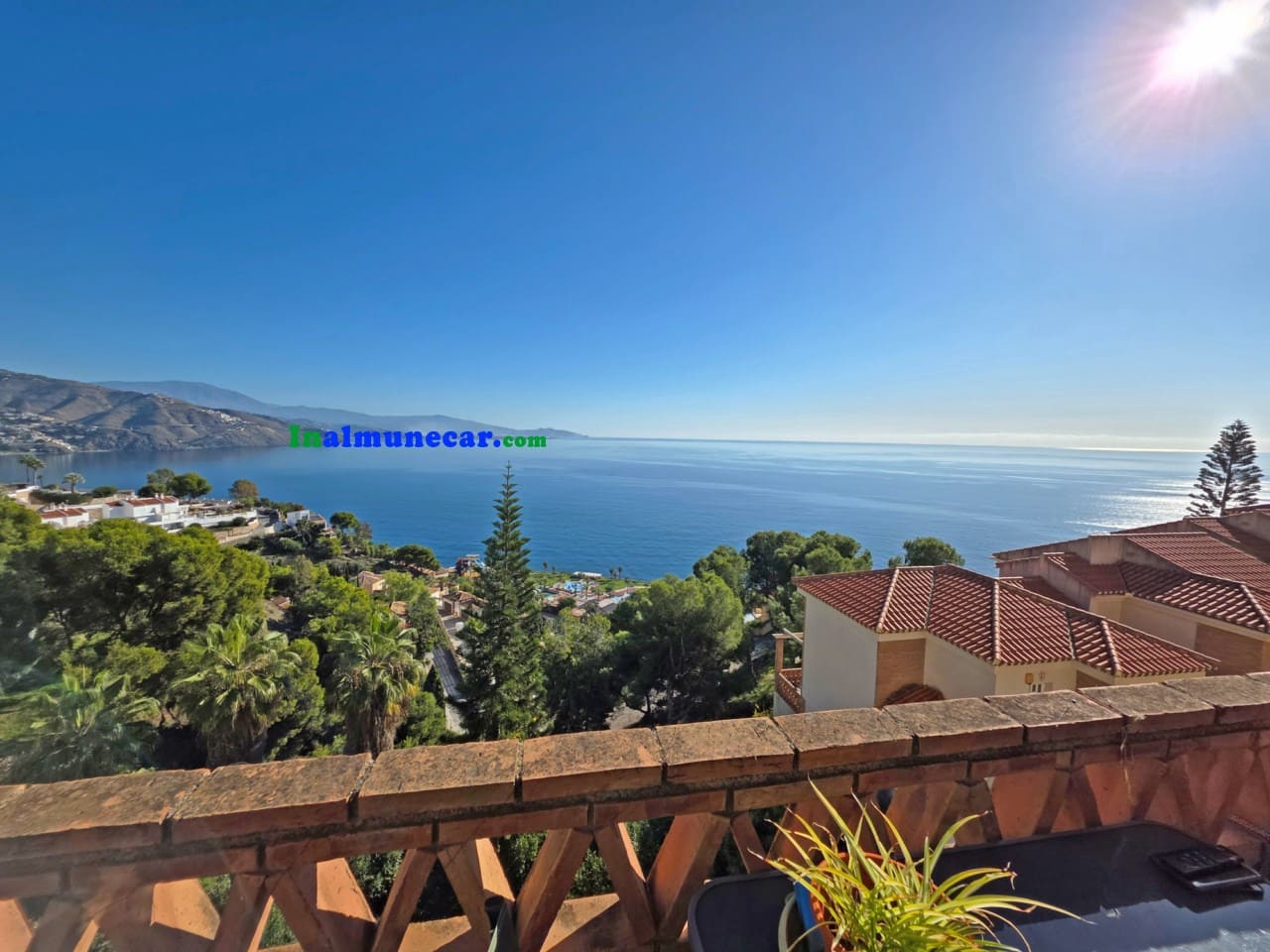 4 sovrum Radhus till salu i Almunecar med pool garage - 395 000 € (Ref: 9450419)