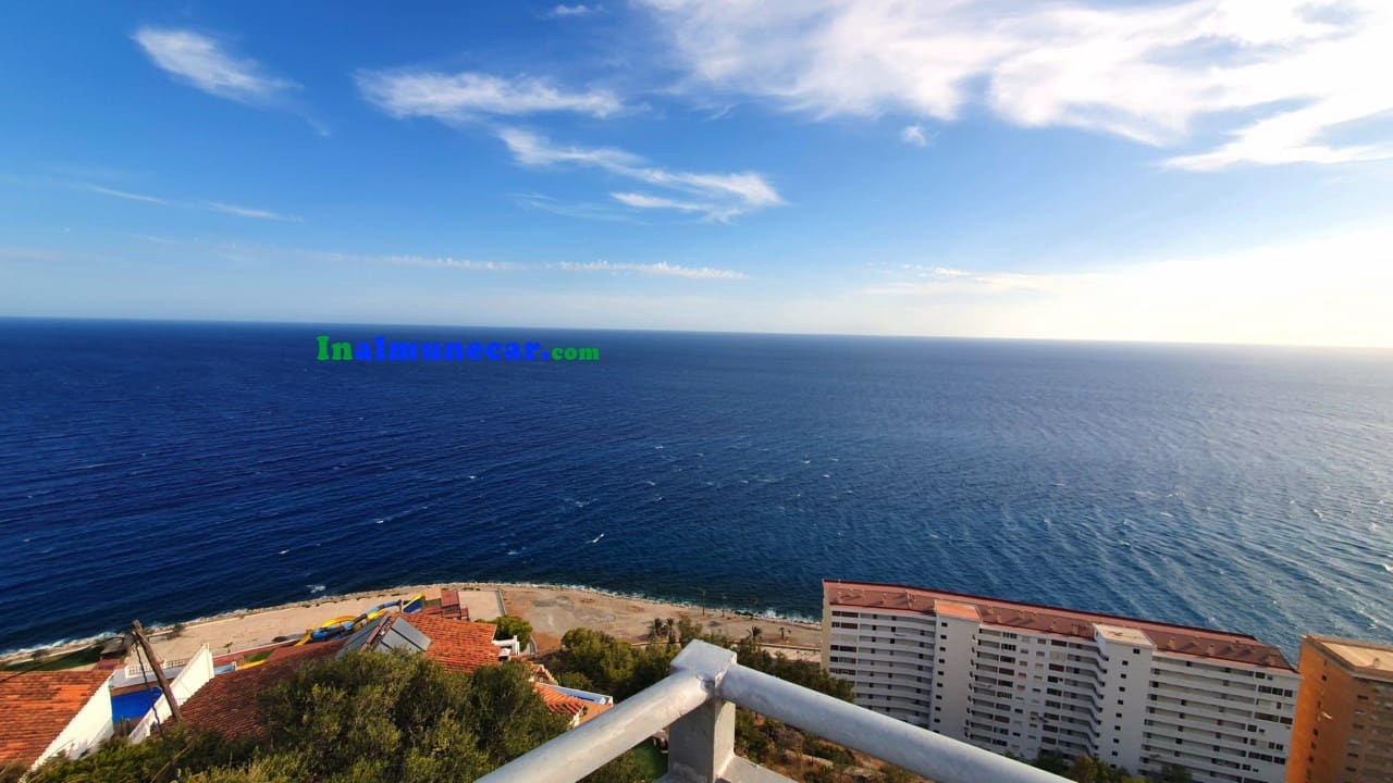 4 sovrum Radhus till salu i Almunecar med pool garage - 395 000 € (Ref: 9450419)