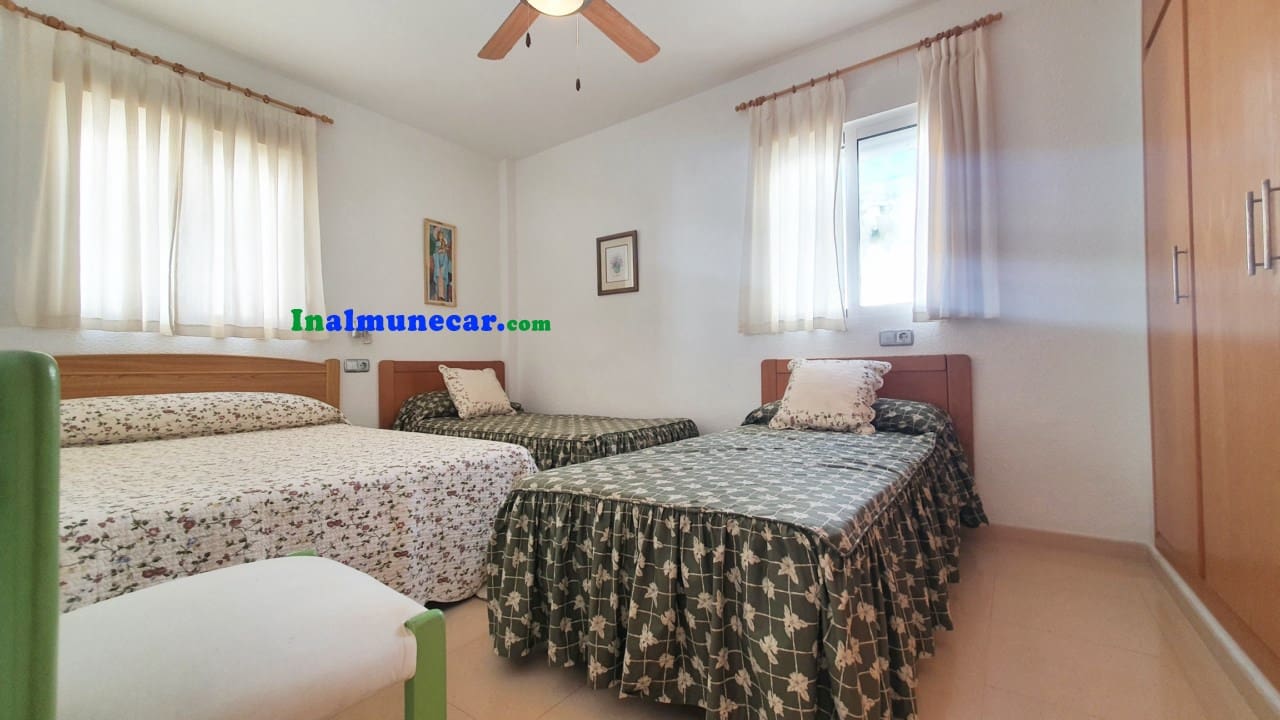 2 makuuhuone Kattohuoneisto myytävänä paikassa Almunecar mukana uima-altaan 
autotalli - 335 000 € (Ref: 9455931)