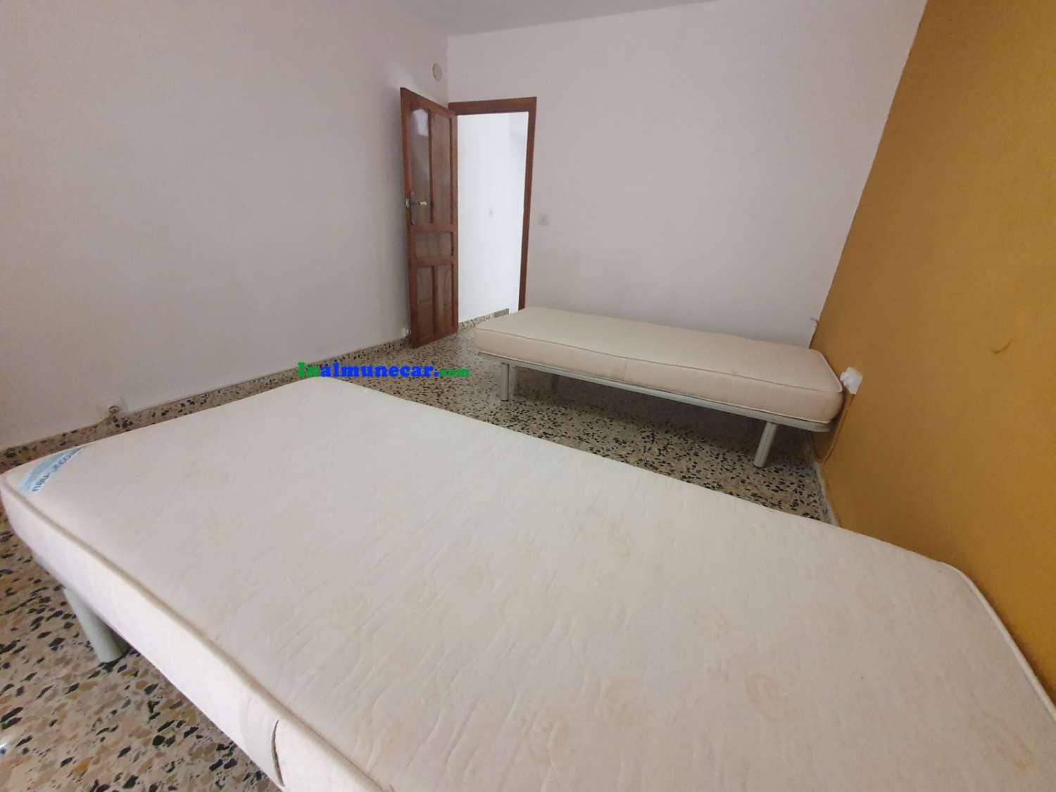 2 bedroom Townhouse for sale in Otivar - € 95,000 (Ref: 9513246)