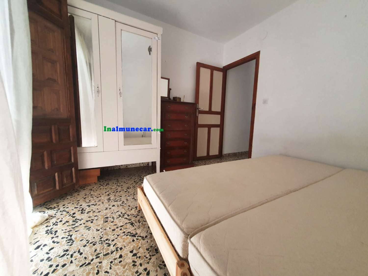 2 bedroom Townhouse for sale in Otivar - € 95,000 (Ref: 9513246)