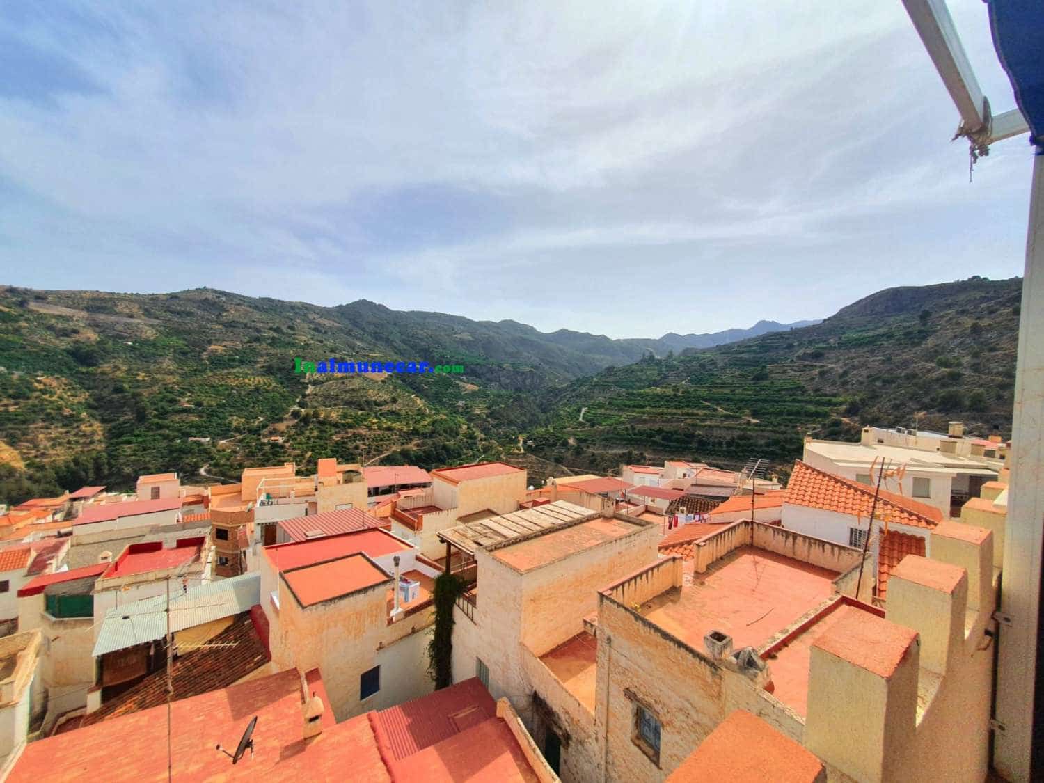 2 bedroom Townhouse for sale in Otivar - € 95,000 (Ref: 9513246)