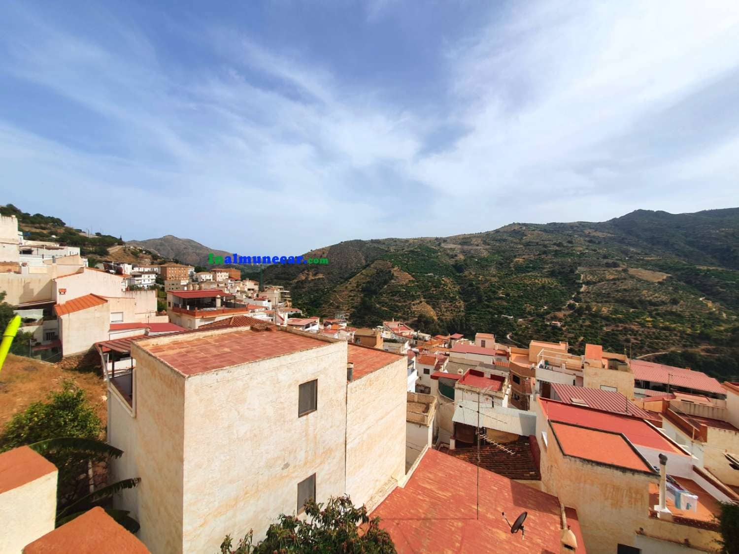 2 bedroom Townhouse for sale in Otivar - € 95,000 (Ref: 9513246)