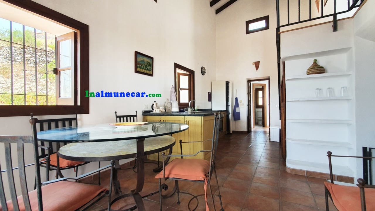 3 soveværelse Villa til salg i Almunecar med swimmingpool - € 635.000 (Ref: 9547796)