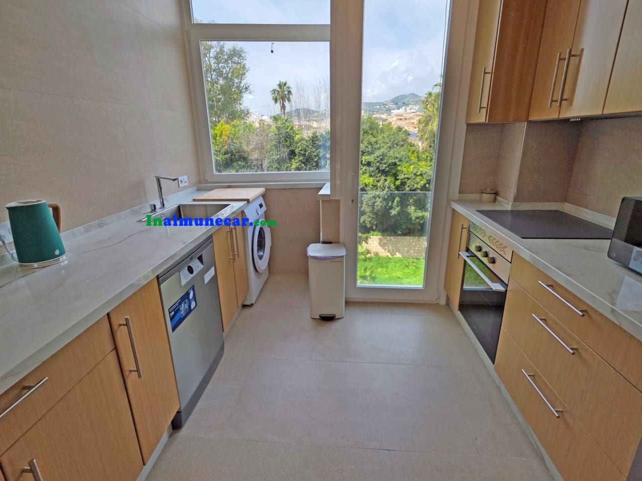 2 soverom Leilighet til salgs i Almunecar med garasje - € 395 000 (Ref: 9761720)