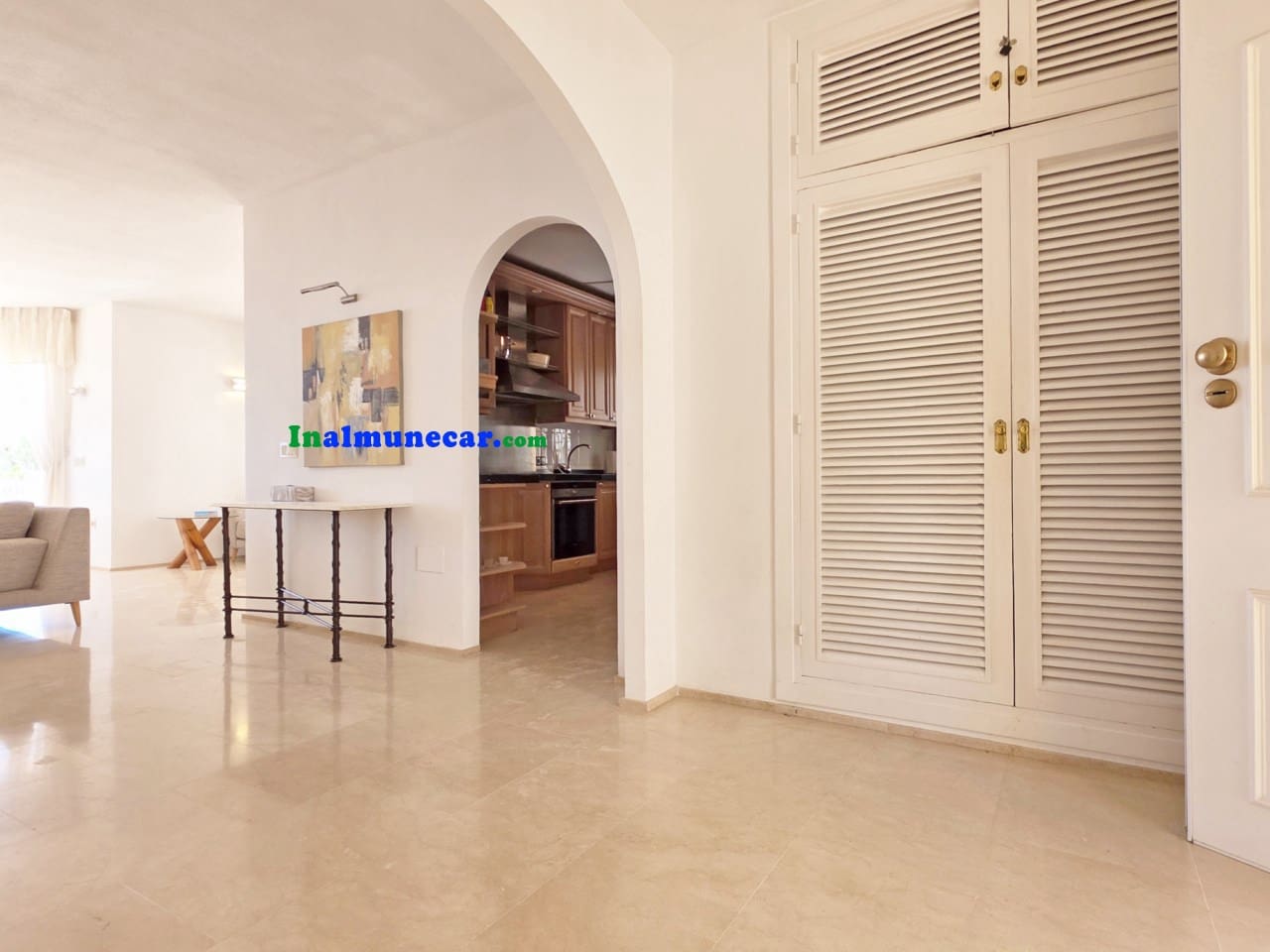 Chalet de 4 habitaciones en Cotobro en venta con piscina garaje - 950.000 € (Ref: 9811297)