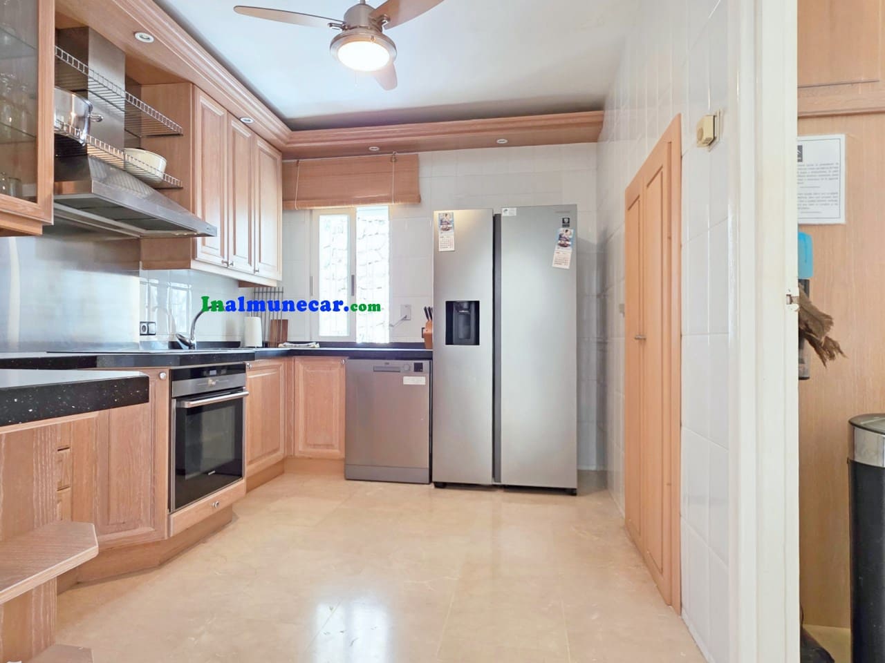 Chalet de 4 habitaciones en Cotobro en venta con piscina garaje - 950.000 € (Ref: 9811297)
