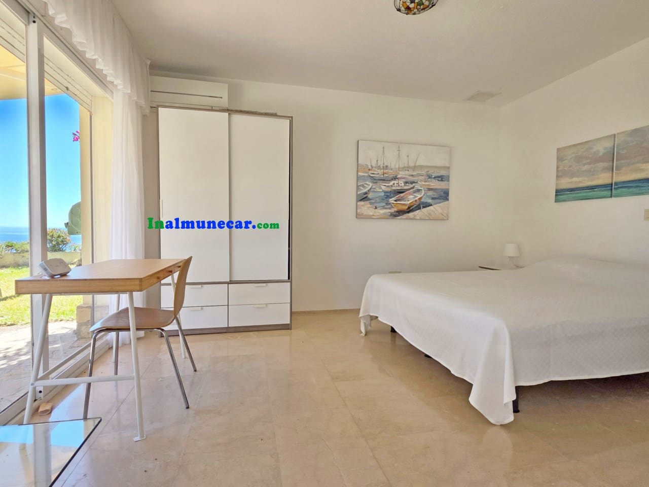 Chalet de 4 habitaciones en Cotobro en venta con piscina garaje - 950.000 € (Ref: 9811297)