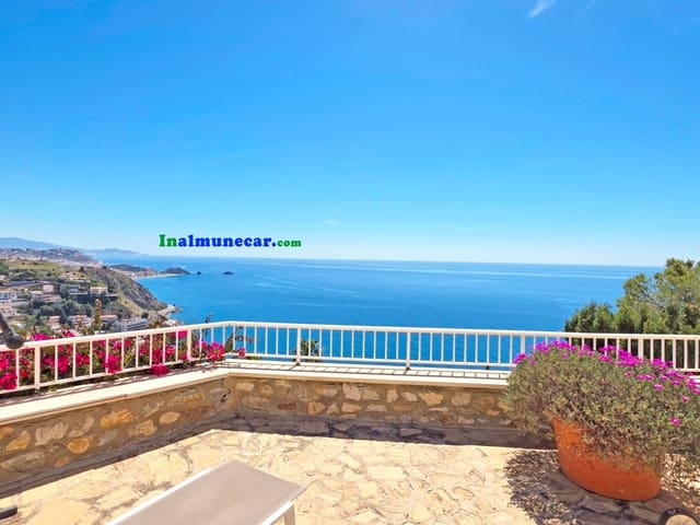 Chalet de 4 habitaciones en Cotobro, Almuñécar en venta con piscina garaje - 950.000 € (Ref: 9811297)