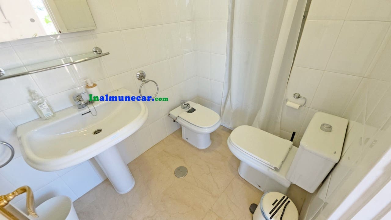 Chalet de 4 habitaciones en Cotobro en venta con piscina garaje - 950.000 € (Ref: 9811297)