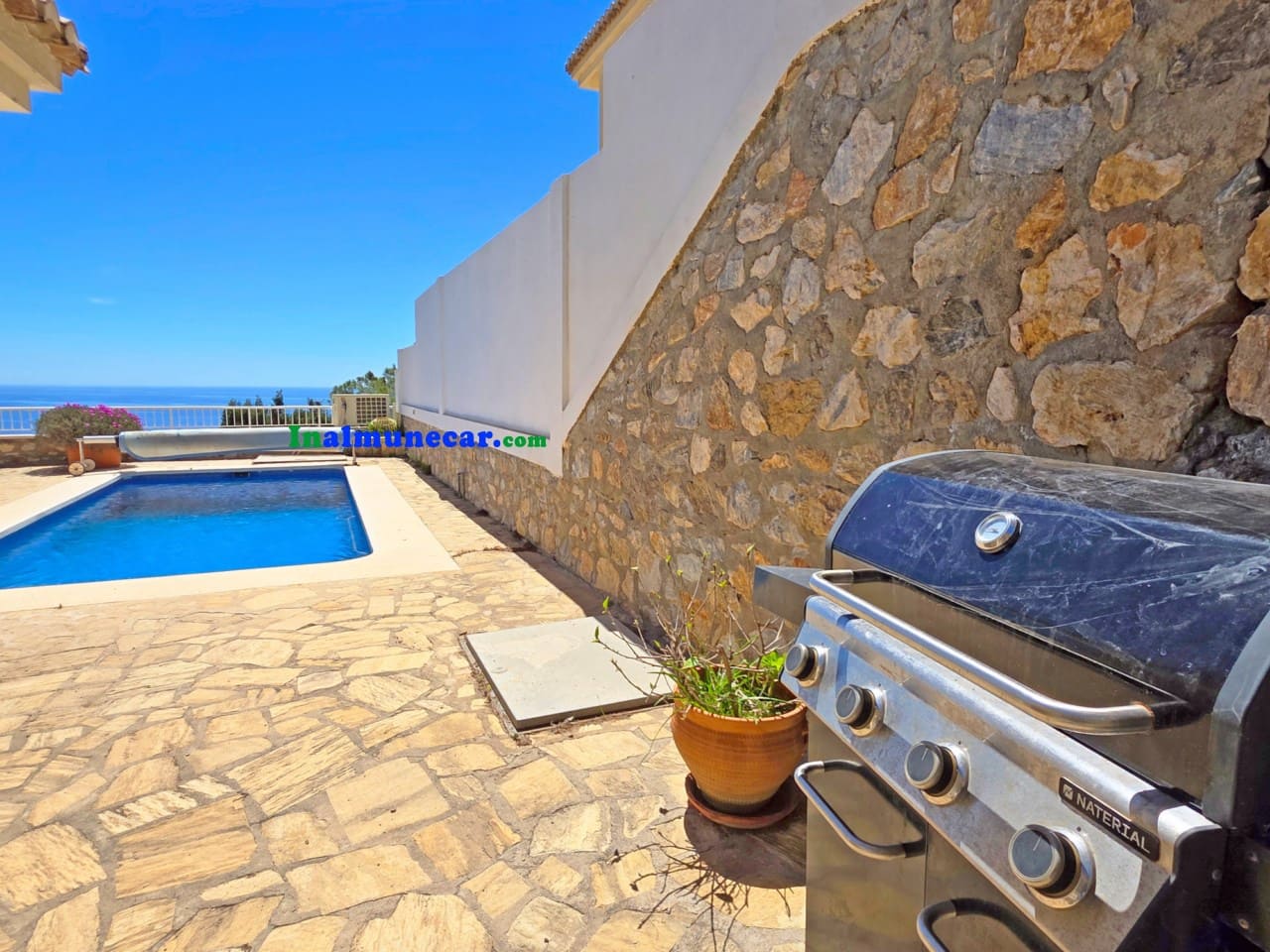 Chalet de 4 habitaciones en Cotobro en venta con piscina garaje - 950.000 € (Ref: 9811297)
