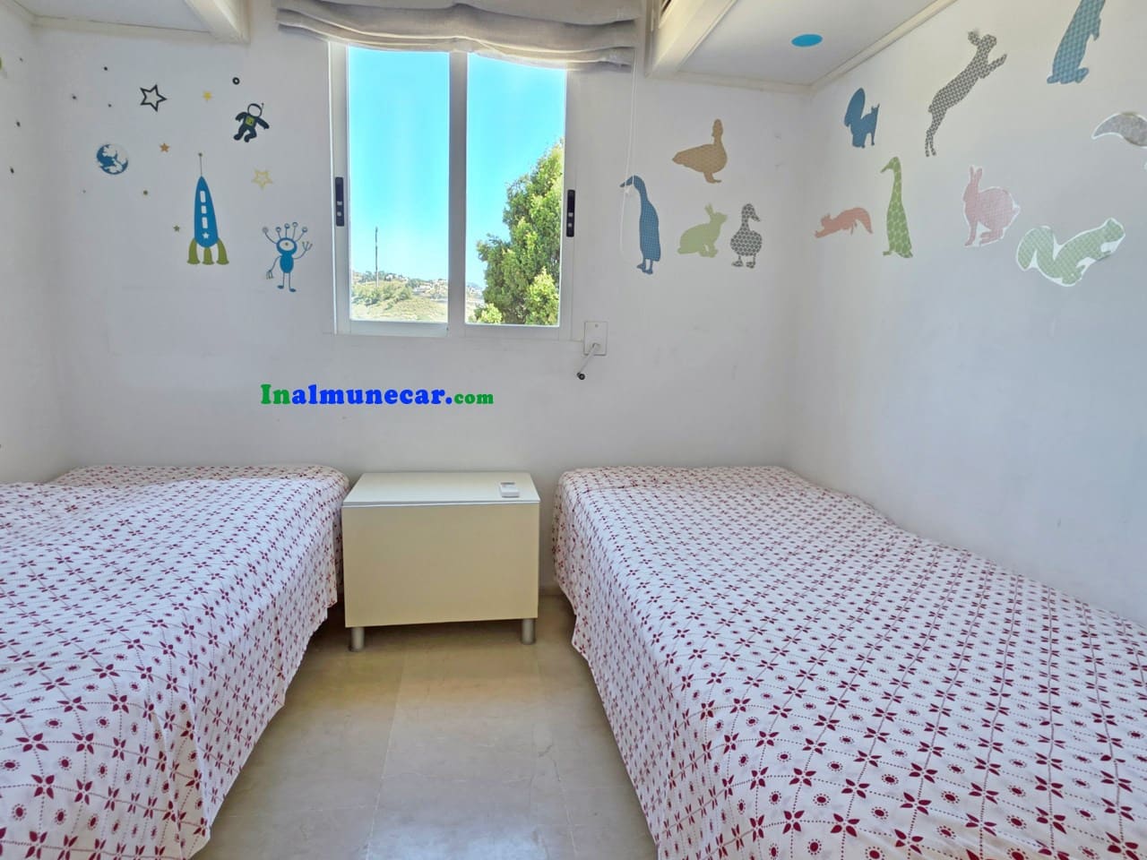 Chalet de 4 habitaciones en Cotobro en venta con piscina garaje - 950.000 € (Ref: 9811297)