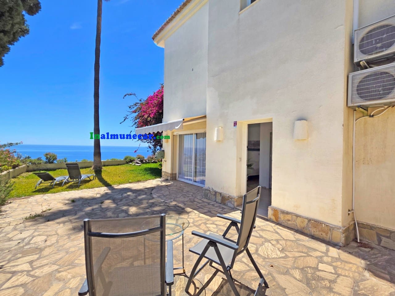 Chalet de 4 habitaciones en Cotobro en venta con piscina garaje - 950.000 € (Ref: 9811297)