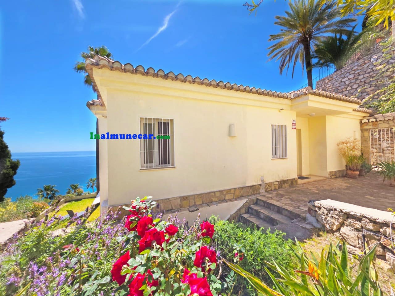 Chalet de 4 habitaciones en Cotobro en venta con piscina garaje - 950.000 € (Ref: 9811297)