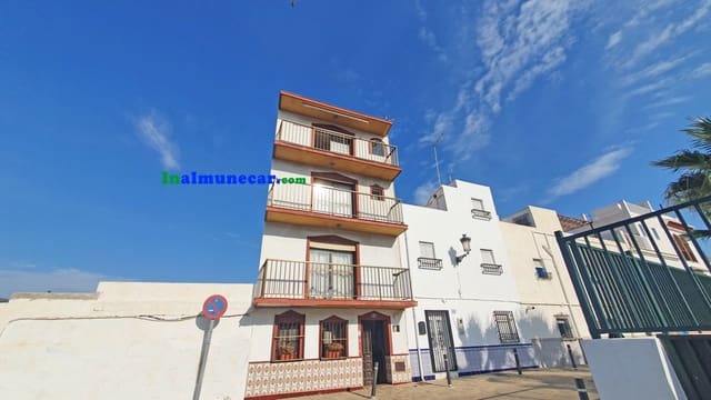 2 bedroom Townhouse for sale in Almuñécar - € 225,000 (Ref: 9828743)