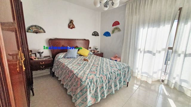 2 bedroom Townhouse for sale in Almuñécar - € 225,000 (Ref: 9828743)
