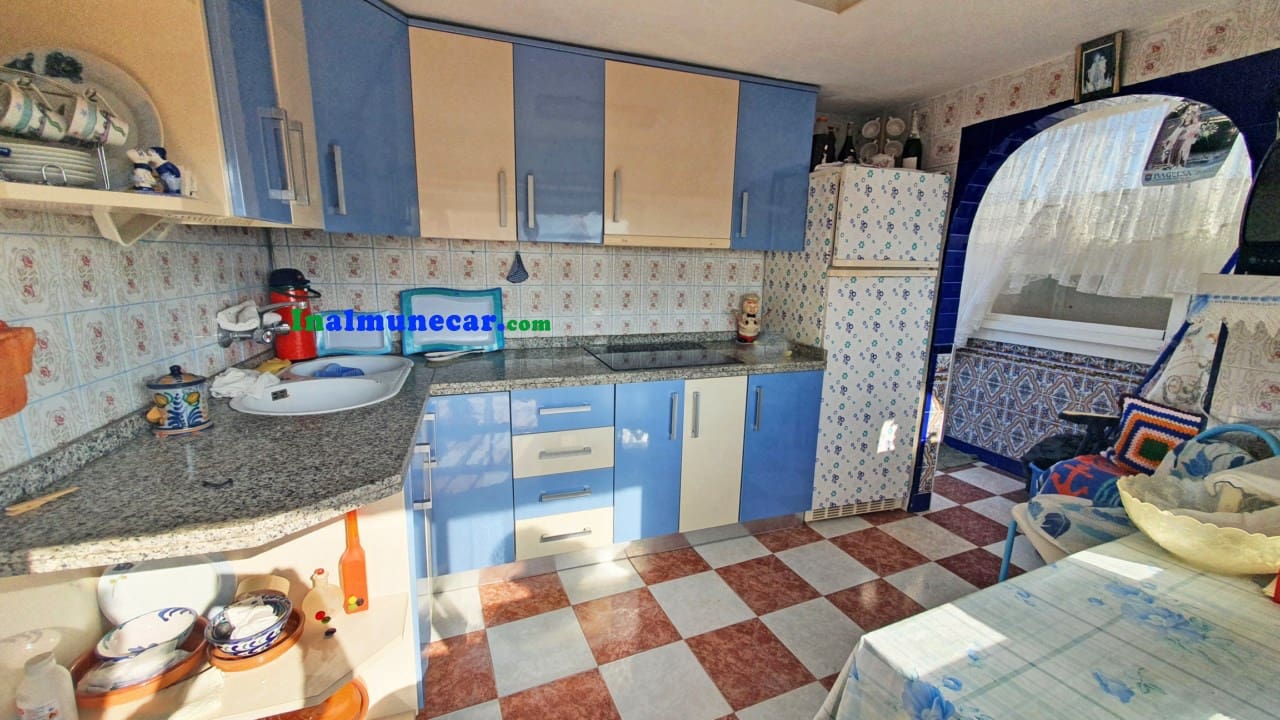 2 bedroom Townhouse for sale in Almunecar - € 225,000 (Ref: 9828743)