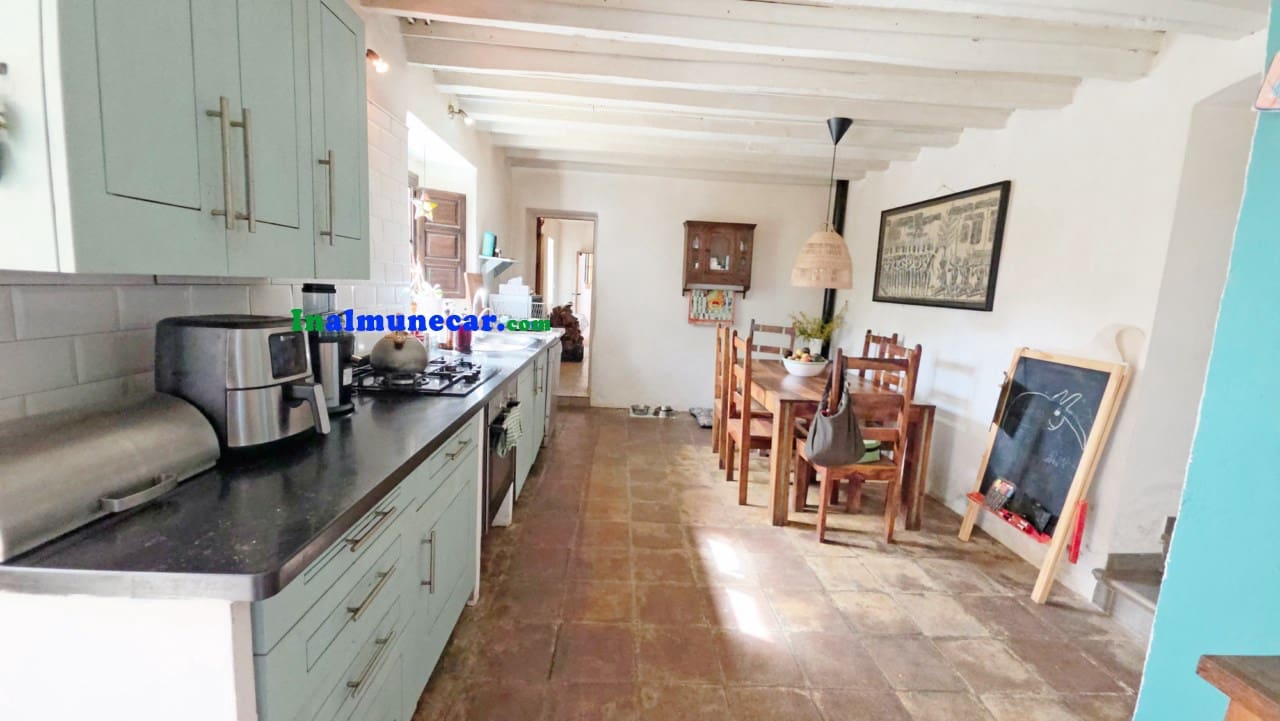 4 quarto Quinta/Casa Rural para venda em Almunecar com piscina - 315 000 € (Ref: 9833332)
