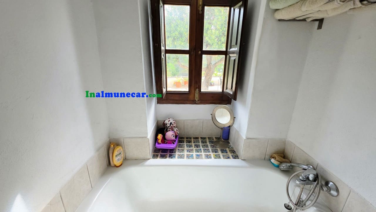 4 quarto Quinta/Casa Rural para venda em Almunecar com piscina - 315 000 € (Ref: 9833332)