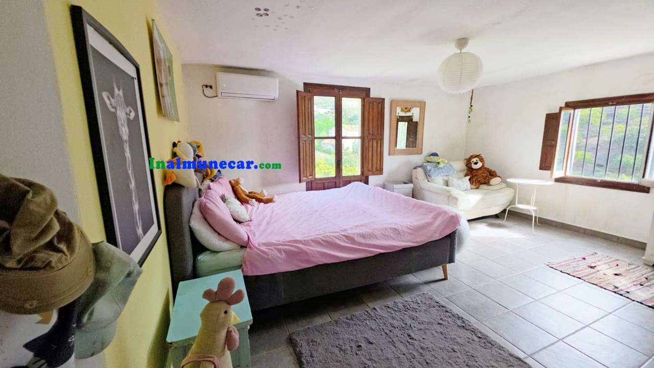 4 quarto Quinta/Casa Rural para venda em Almunecar com piscina - 315 000 € (Ref: 9833332)