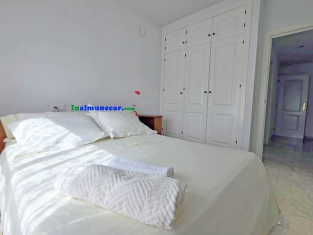 3 makuuhuone Asunto lomavuokrausta paikassa Almuñécar mukana uima-altaan 
autotalli - 630 € (Ref: 9945295)