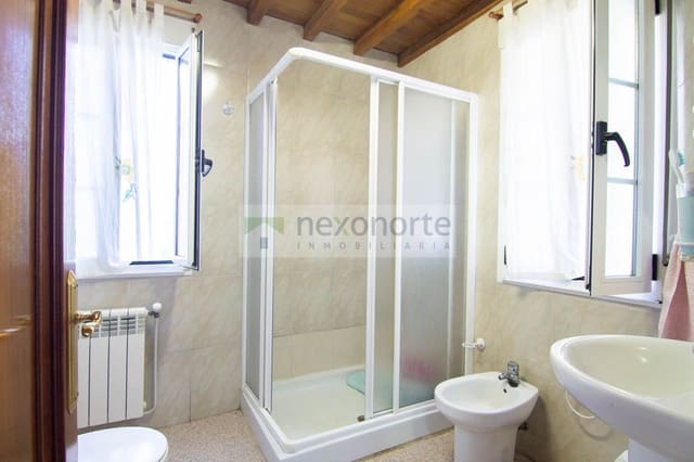5 chambre Maison de Ville à vendre à Ortigueira - 185 000 € (Ref: 10012947)