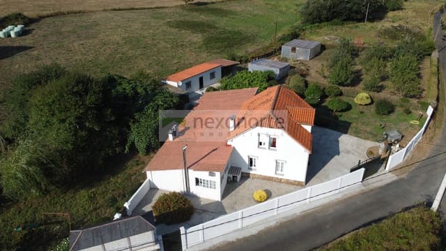 5 chambre Maison de Ville à vendre à Ortigueira - 185 000 € (Ref: 10012947)
