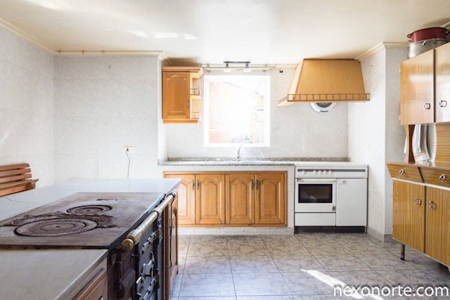 4 bedroom Townhouse for sale in Vilalba with garage - € 89,000 (Ref: 3576581)