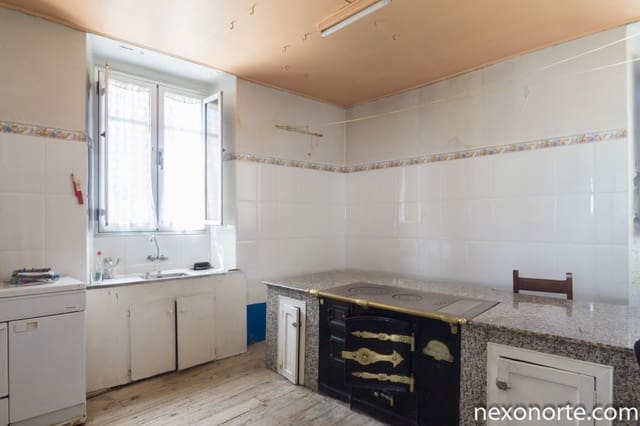 Maison de Ville à vendre à Xermade - 57 000 € (Ref: 7527899)