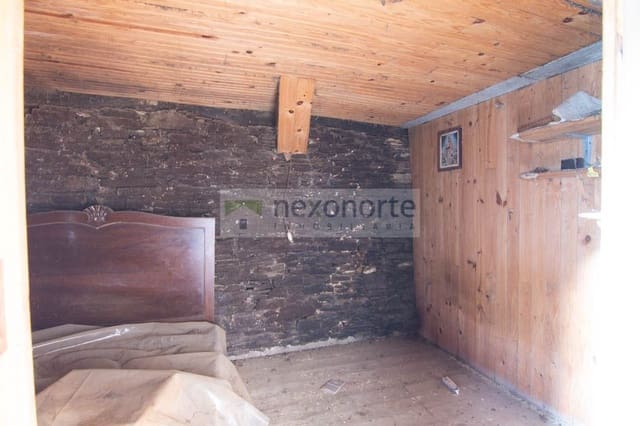 Maison de Ville à vendre à Muras - 27 000 € (Ref: 8103399)