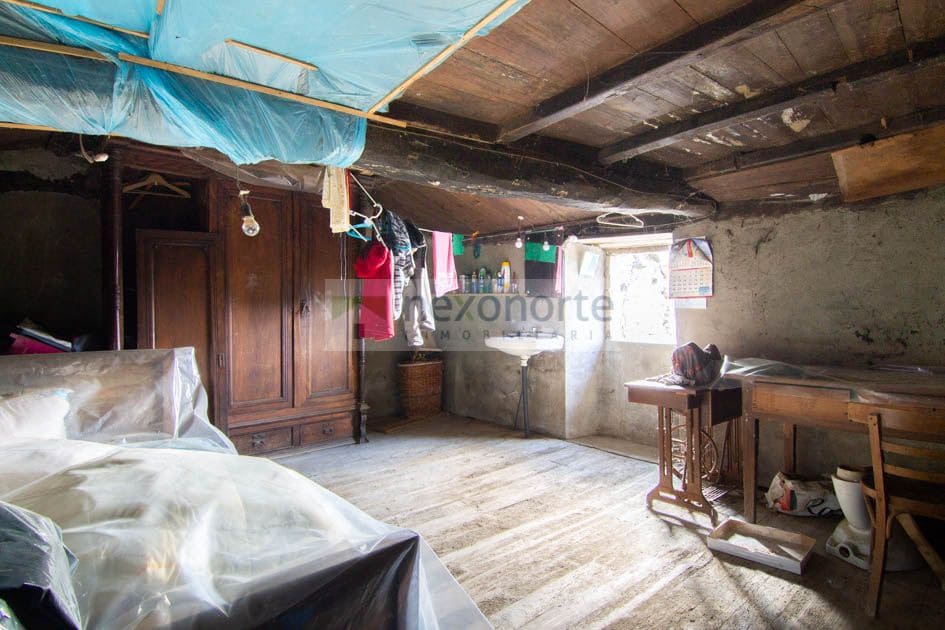 Maison de Ville à vendre à Muras - 27 000 € (Ref: 8103399)