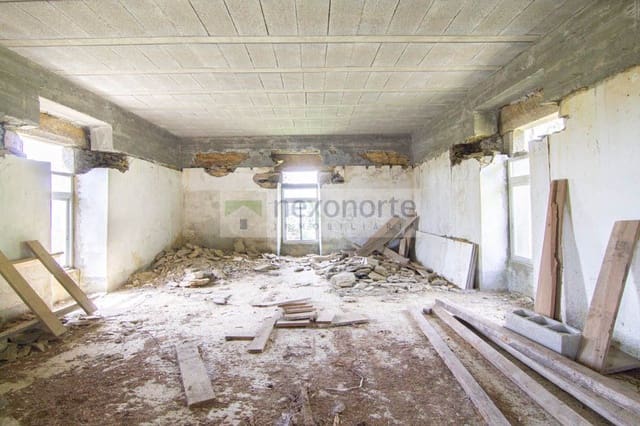 Maison de Ville à vendre à As Pontes de García Rodríguez - 42 000 € (Ref: 8290243)