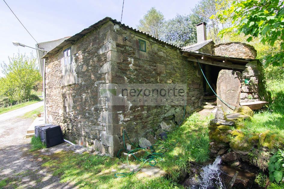 4 soveværelse Byhus til salg i Vilalba - € 89.000 (Ref: 8342909)