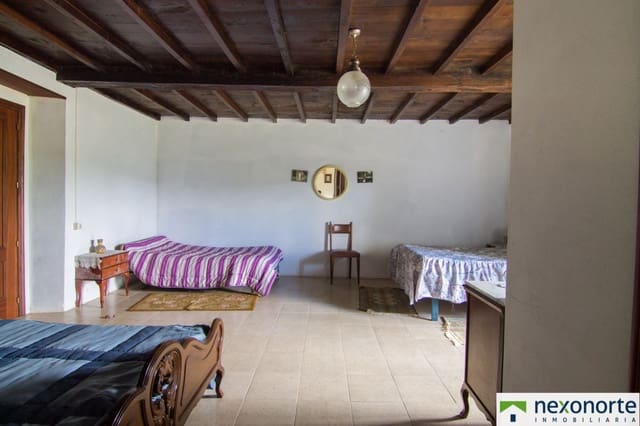 4 bedroom Townhouse for sale in Ourol - € 72,000 (Ref: 9233091)