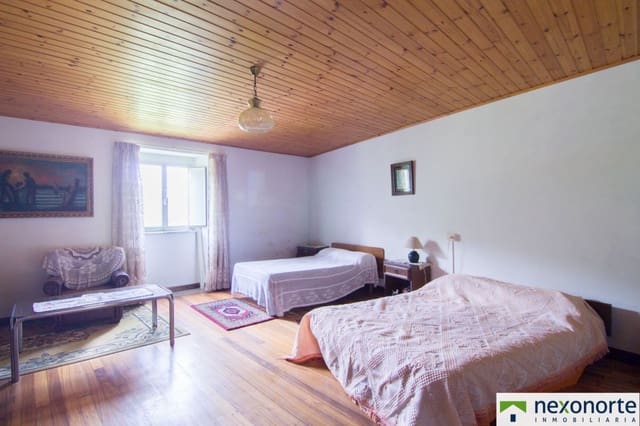 4 bedroom Townhouse for sale in Ourol - € 72,000 (Ref: 9233091)