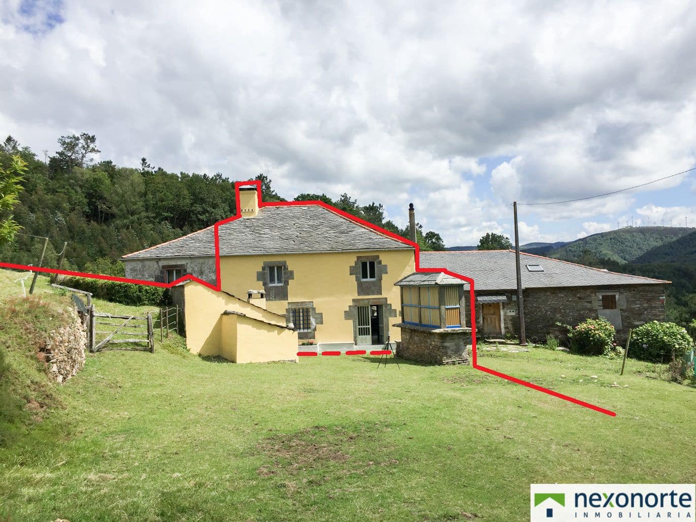 4 slaapkamer Huis te koop in Ourol - € 72.000 (Ref: 9233091)