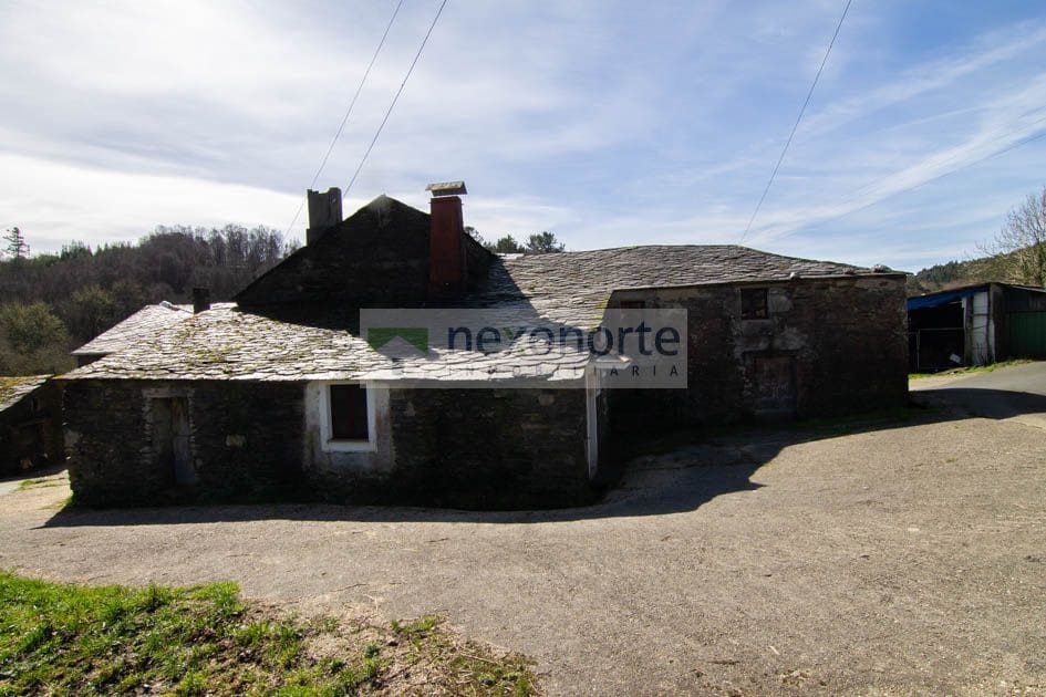 Townhouse for sale in As Pontes de Garcia Rodriguez - € 45,000 (Ref: 9726364)