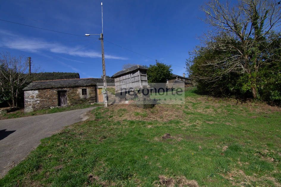 Townhouse for sale in As Pontes de Garcia Rodriguez - € 45,000 (Ref: 9726364)