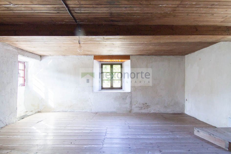 Townhouse for sale in As Pontes de Garcia Rodriguez - € 45,000 (Ref: 9726364)