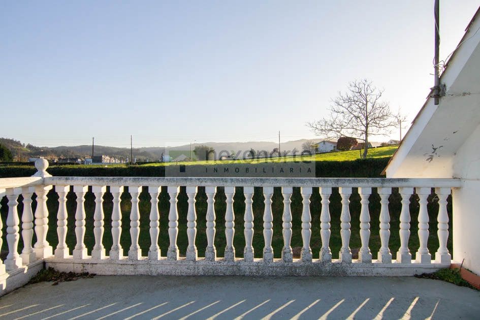 5 Zimmer Haus zu verkaufen in Neda mit Garage - 240.000 € (Ref: 9726365)